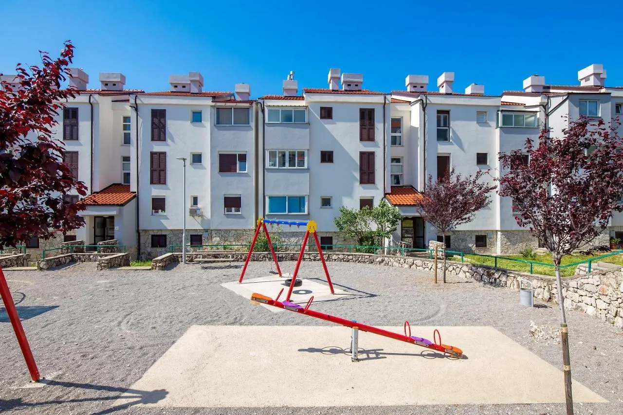 Apartment Kvarner View كوسترينا 0*,